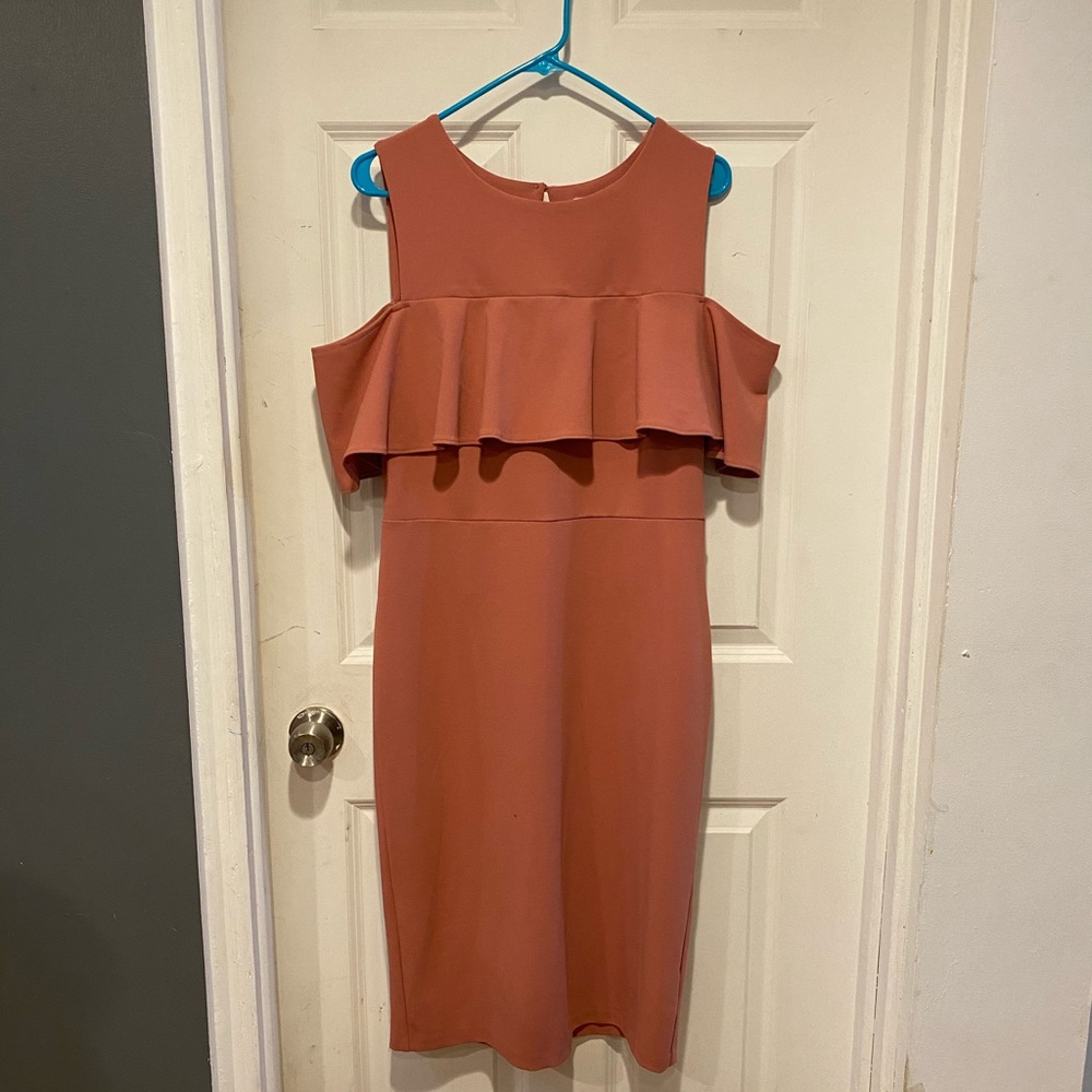 NWT Pink Muave Ruffled Cold-Shoulder Sheath Dress